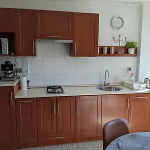 https://minaret-apartman.egerhotels.net
